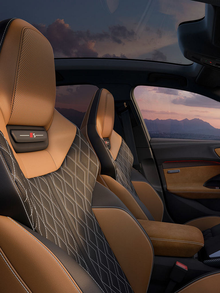 Audi S5 saloon sport seats plus