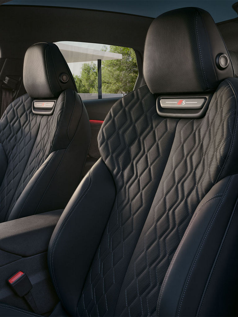 Audi S6 Sportback e-tron seats